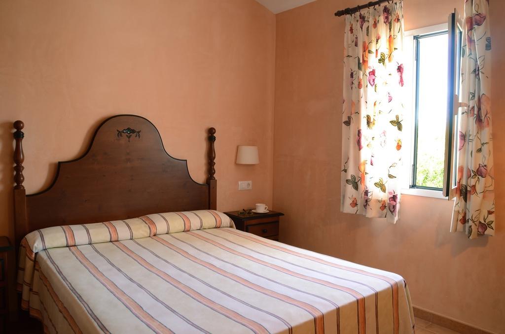Villas Las Golondrinas Cala en Bosch Ngoại thất bức ảnh