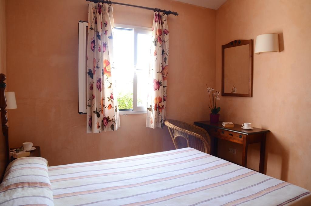 Villas Las Golondrinas Cala en Bosch Ngoại thất bức ảnh