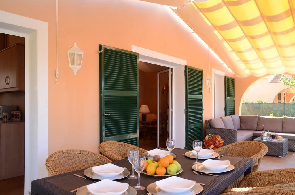 Villas Las Golondrinas Cala en Bosch Phòng bức ảnh